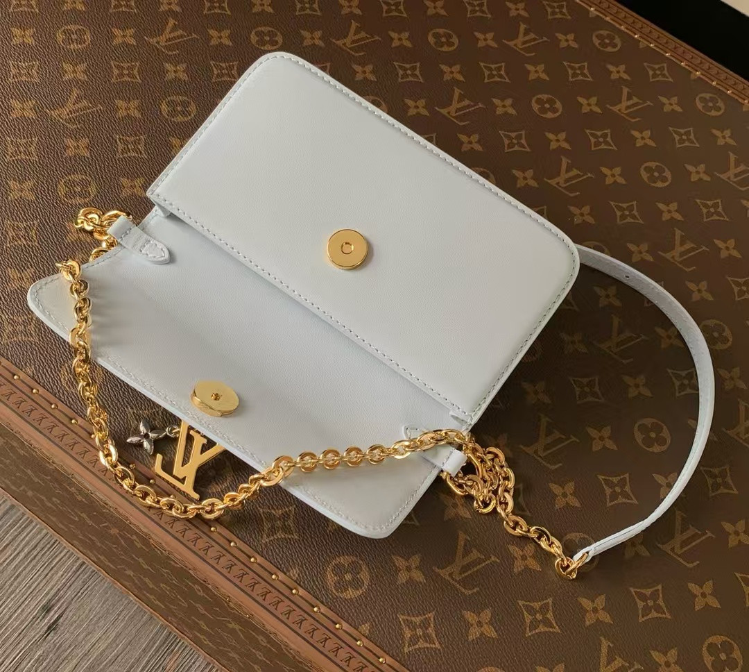 LV Wallet On Chain LV Bloom M14547 20x11.5x4cm