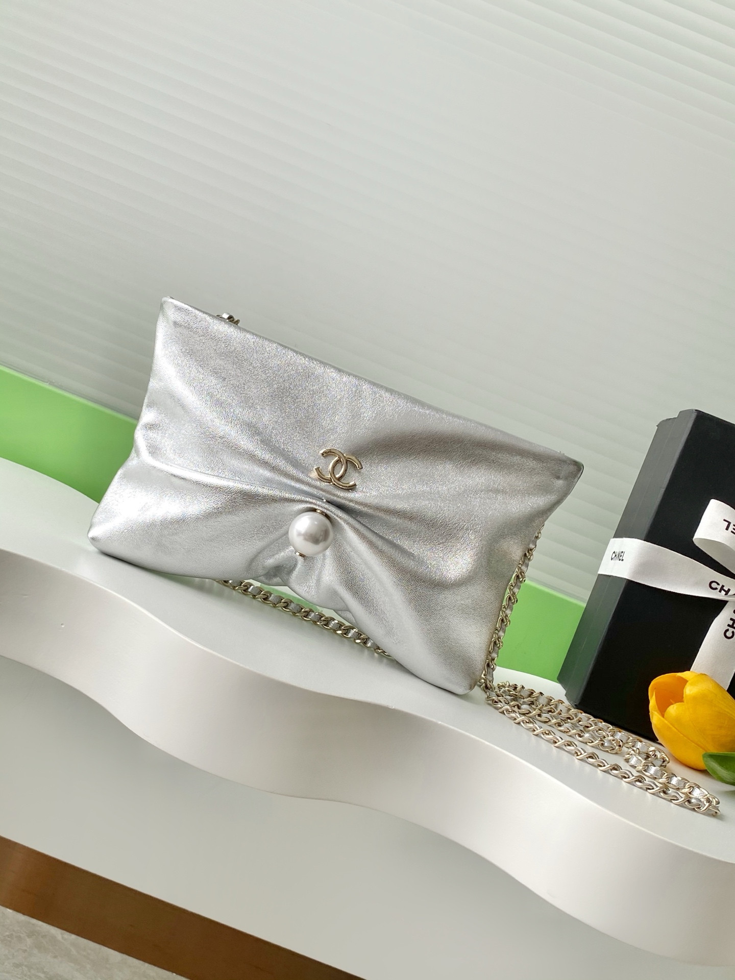 Ch*el clutch with chain 14x24x5cm
