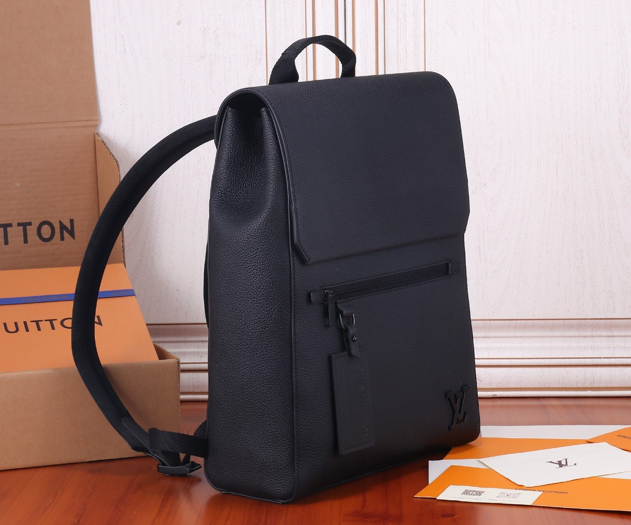 LV Fastline Backpack M21367 30x40x11cm