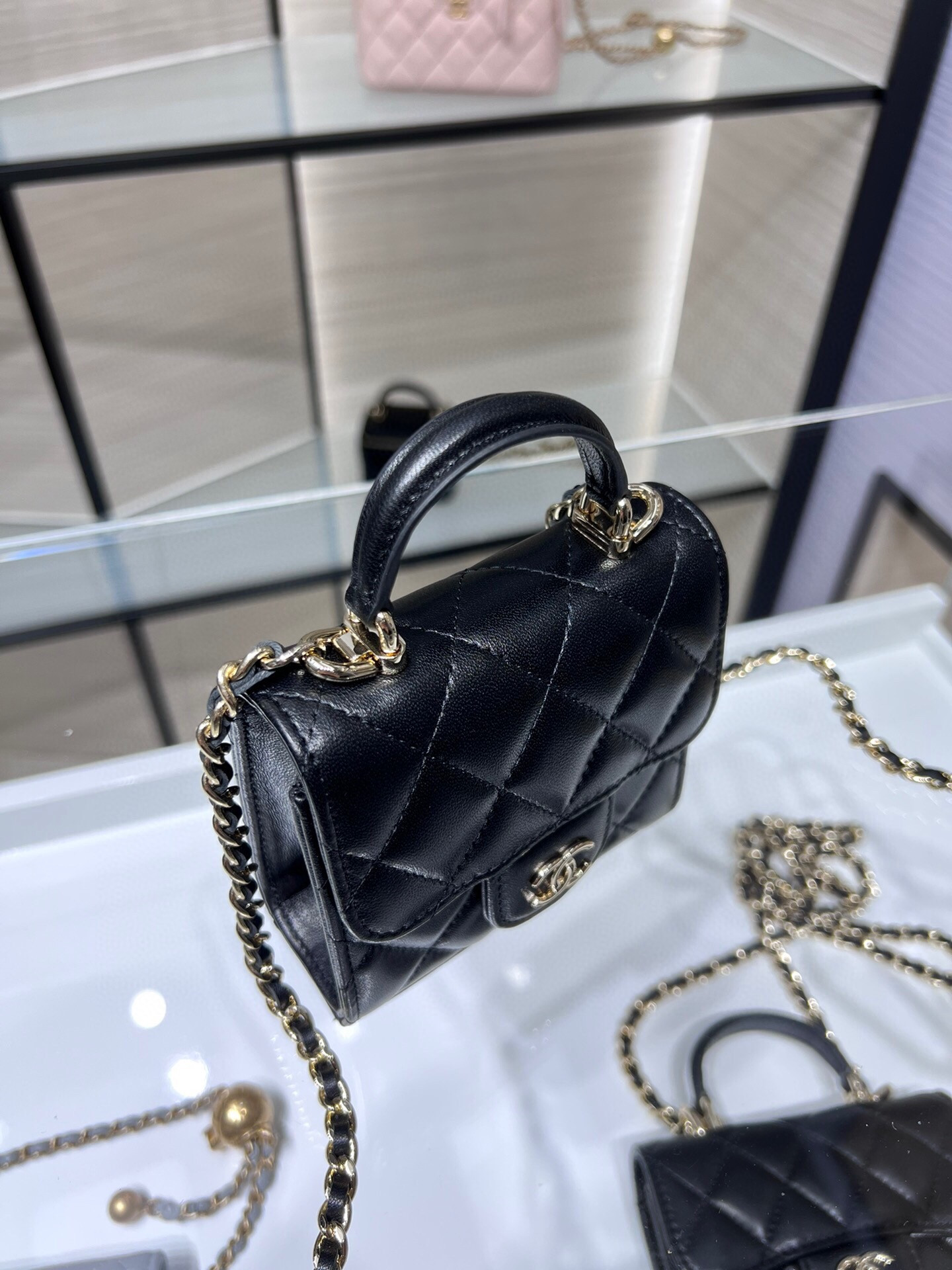 Ch*el clutch shoulder flap bag ap2682 11x11x4cm