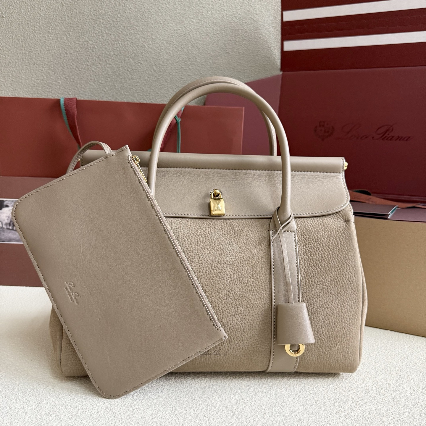 L**o p*ana loom l32 calfskin 33x23x18cm
