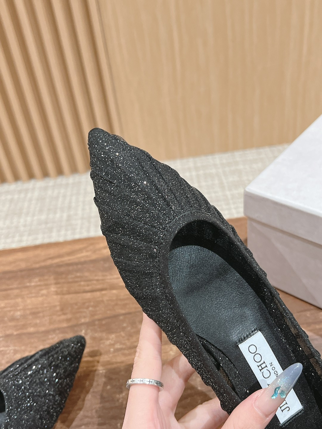 ua Ji*y Ch* flat shoes