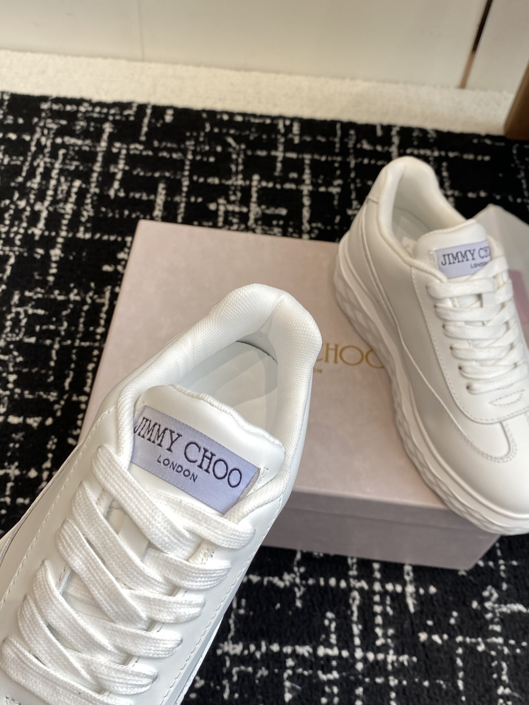 ua ji*y ch* Di*m*nd light maxi f sneakers