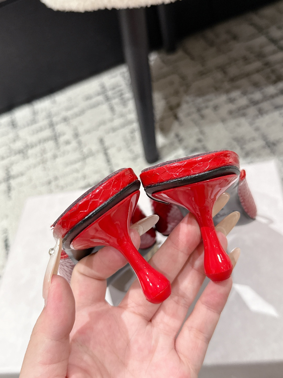 ua Ji*y Ch* scarlett mule 5cm
