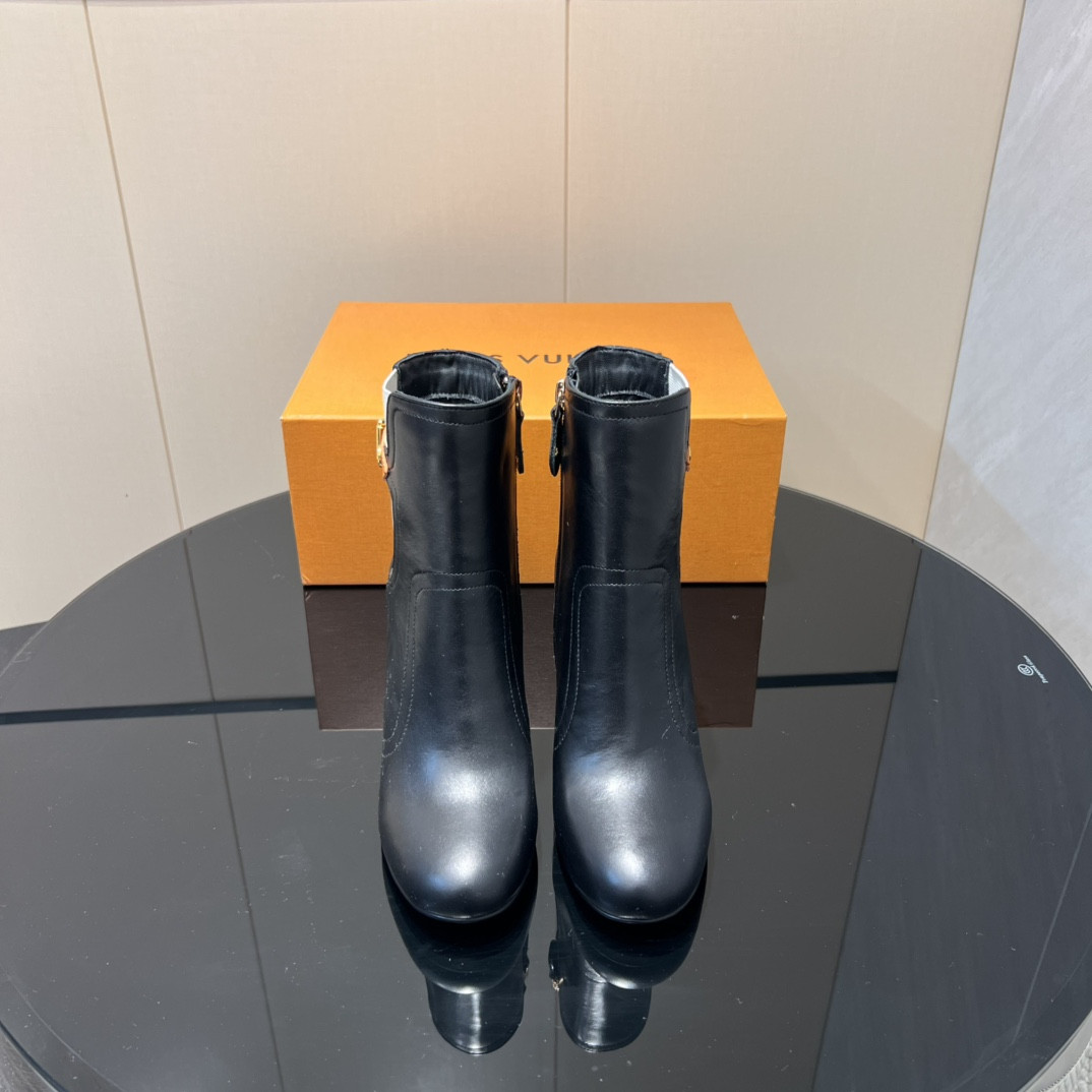 UA LV Silhouette Ankle Boot 9.5cm Heel