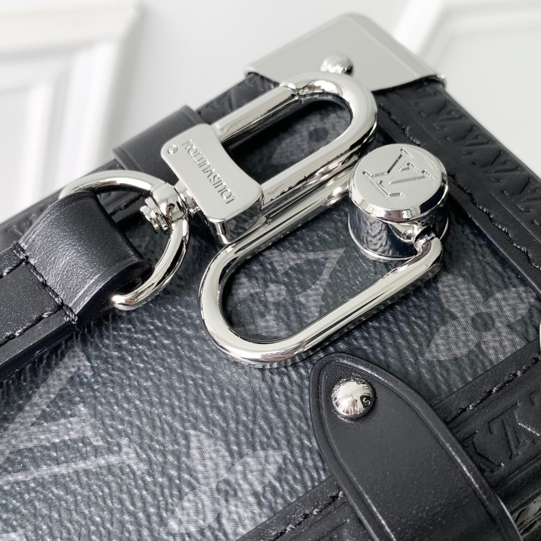 LV Side Trunk MM East West M26226 28x15x7cm