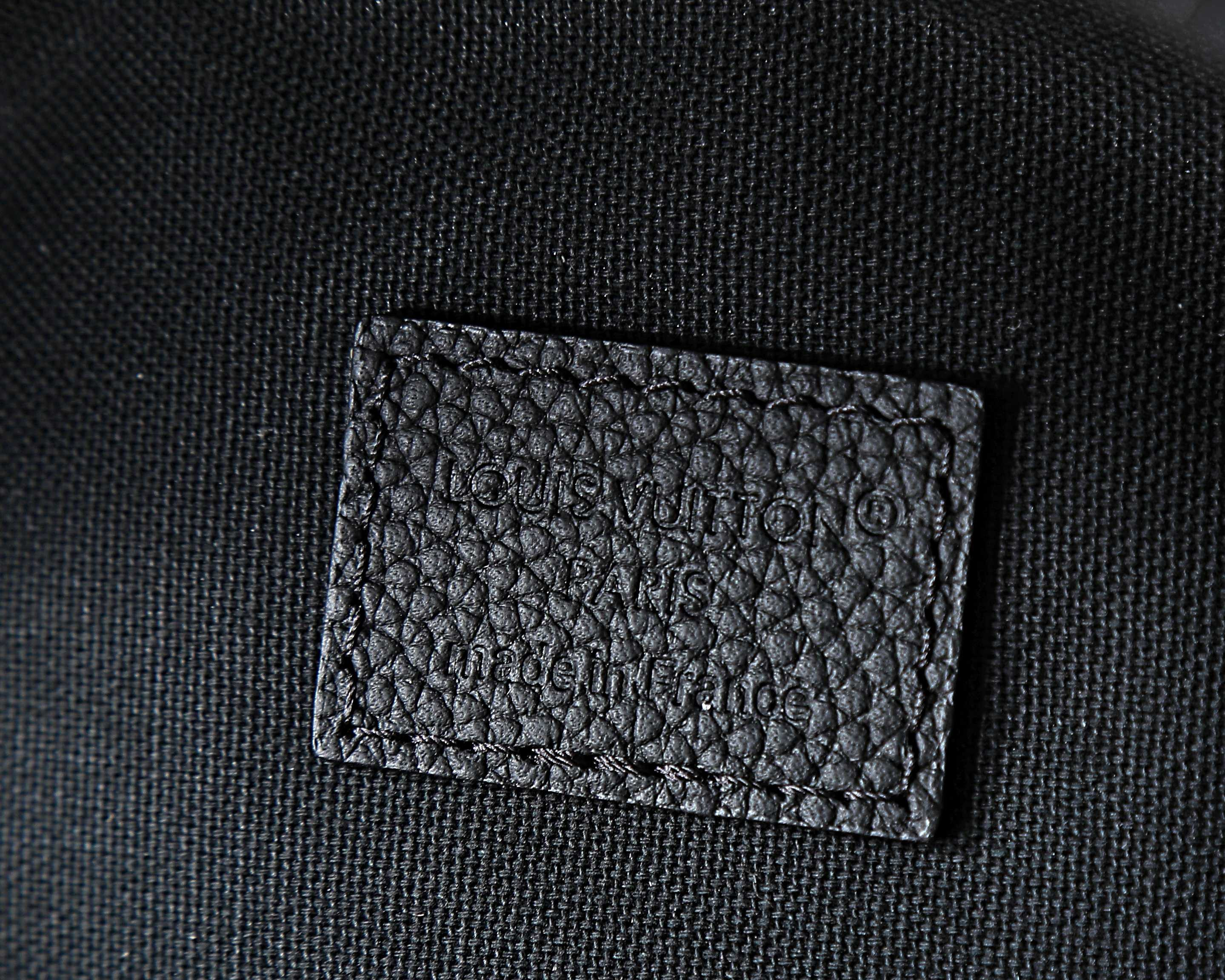 LV RUSH Waist Bag M26763 15x8x30cm