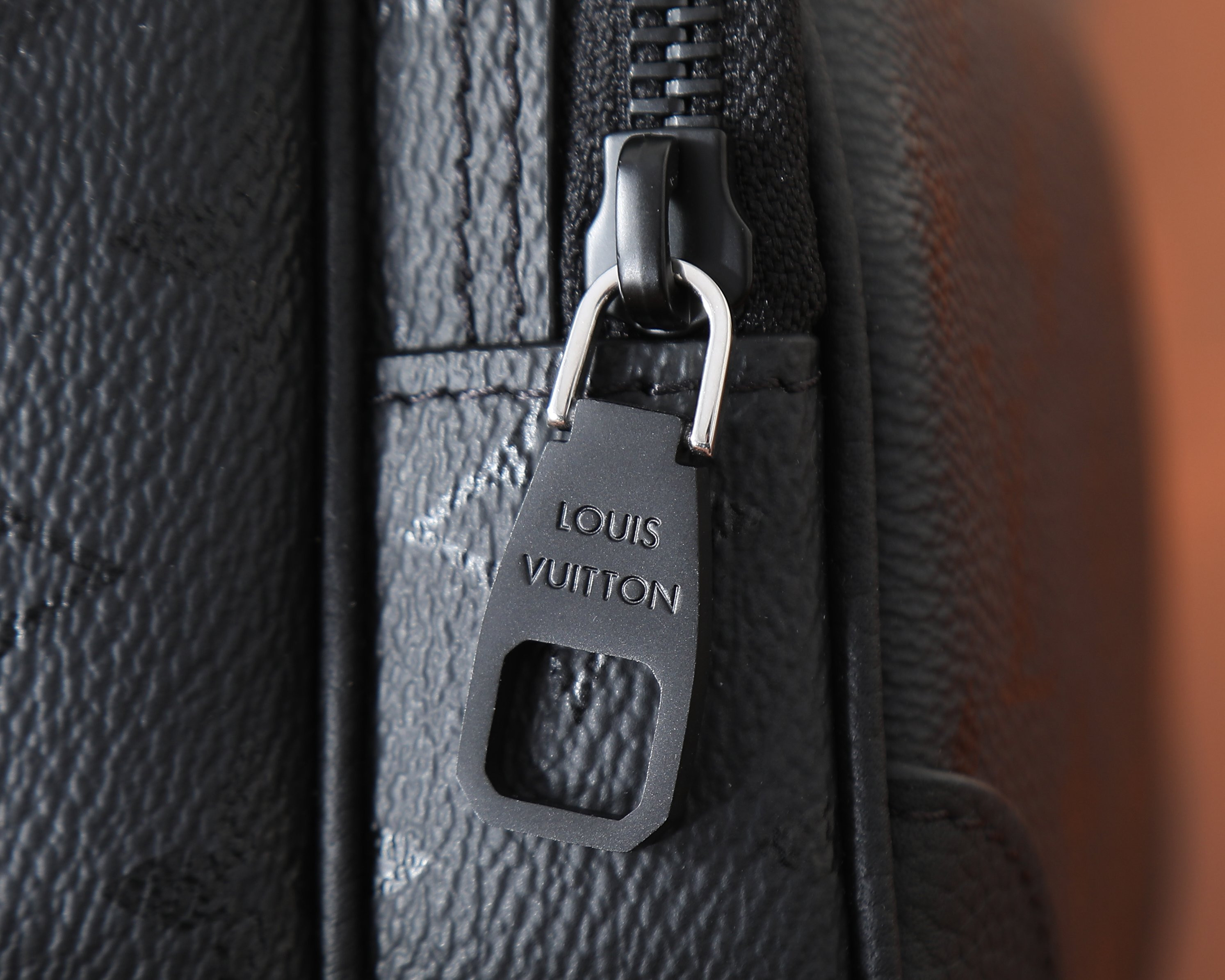 LV NIL Handbag M26783 17.5x11x25cm