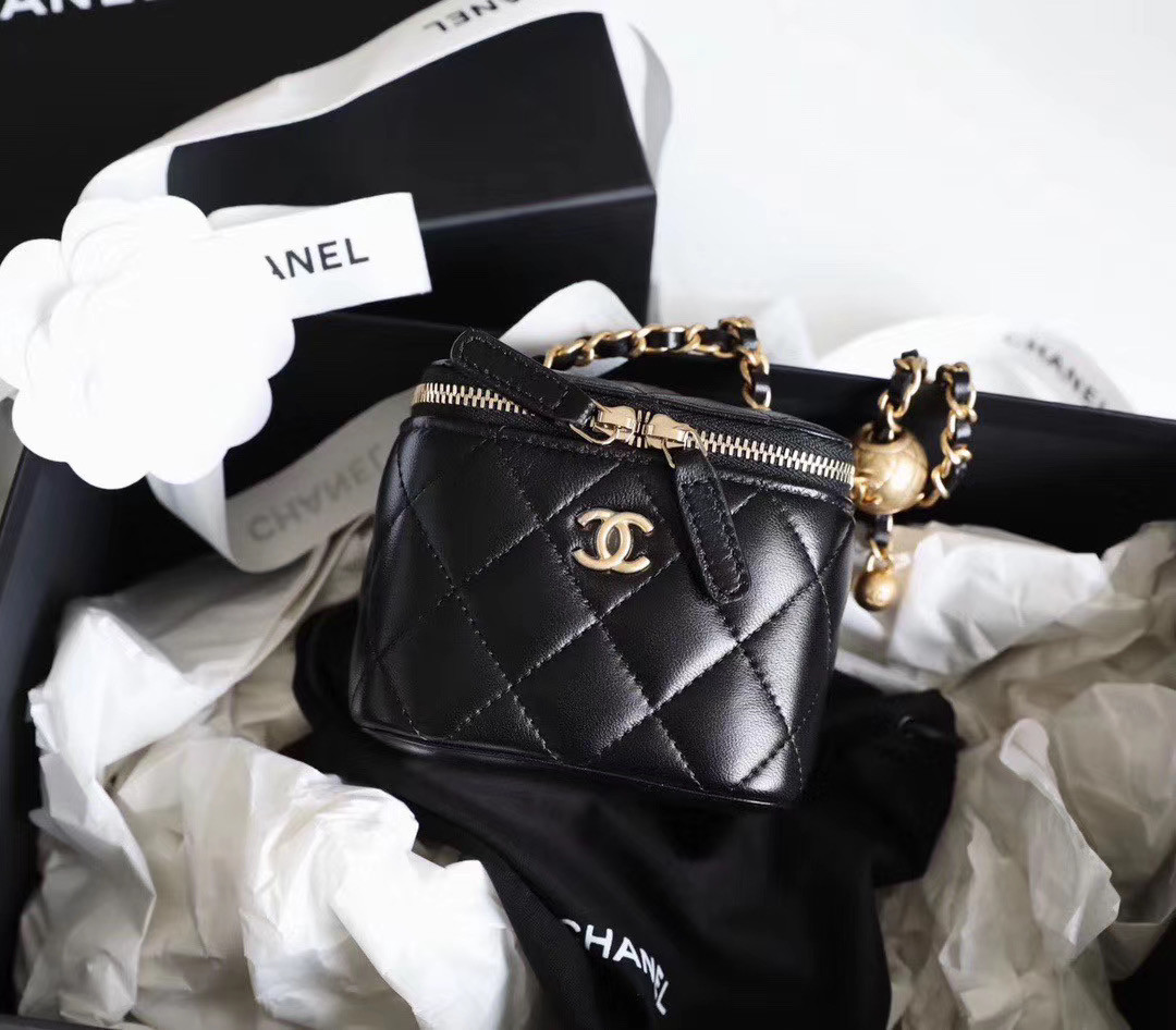 Ch*el mini box bag