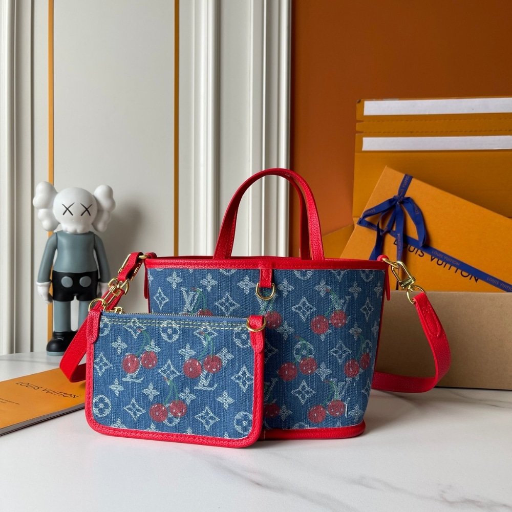 L0vis Vvtt0n X Takashi Murakami Neverfull Inside Out BB Denim Blue 26Cm M14997