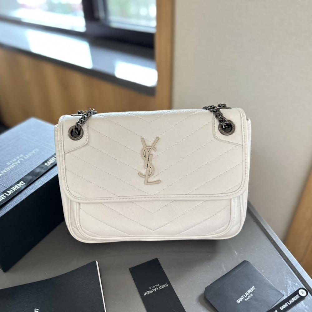 Sa1nt Lau*nt Niki Medium In Vintage Leather White 28Cm