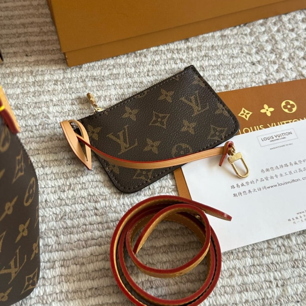 L0vis Vvtt0n All In BB Monogram Brown 18Cm M12925
