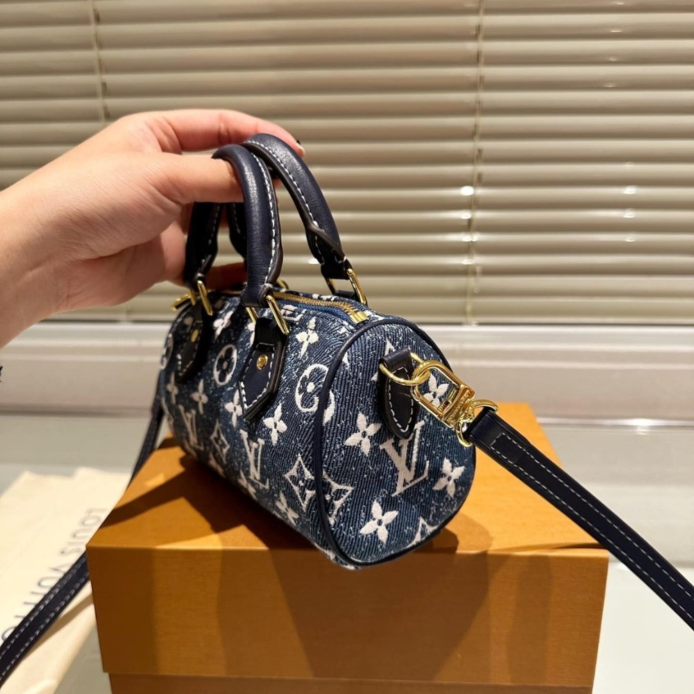 L0vis Vvtt0n Nano Speedy Denim Blue 17Cm M81168