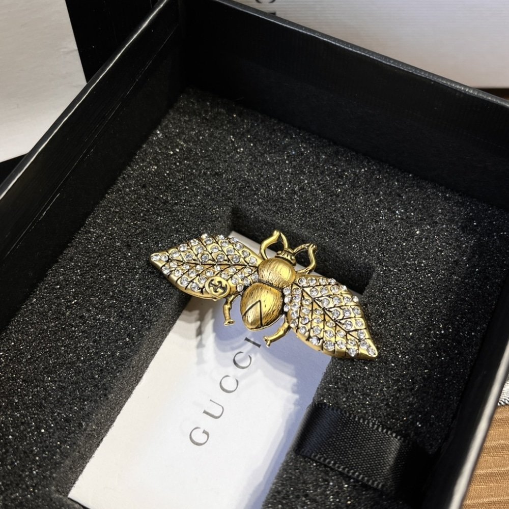 Gvc*1 Gg Small Bee Brooch Gold
