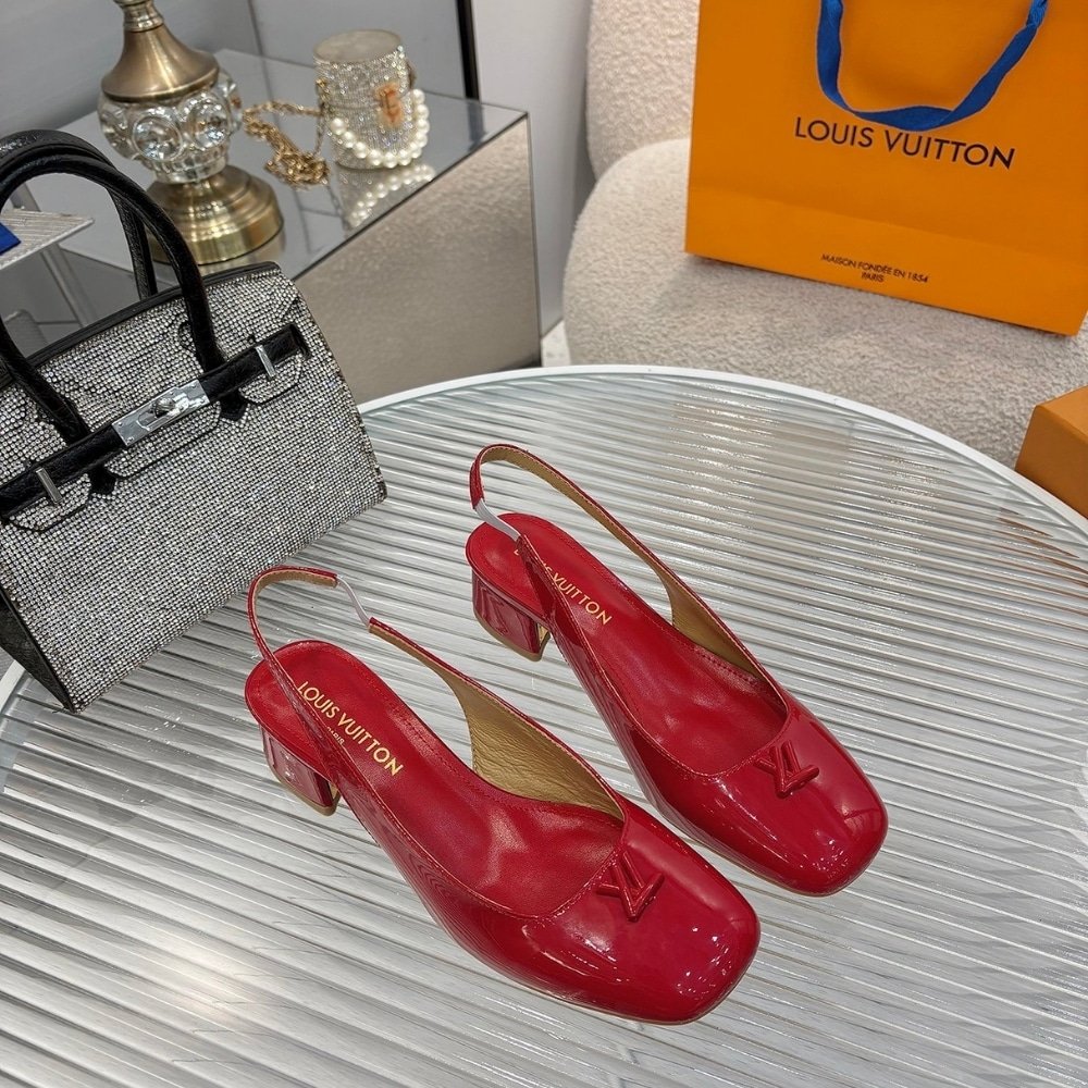 L0vis Vvtt0n Swing Slingback Pump Rouge 1Agudj