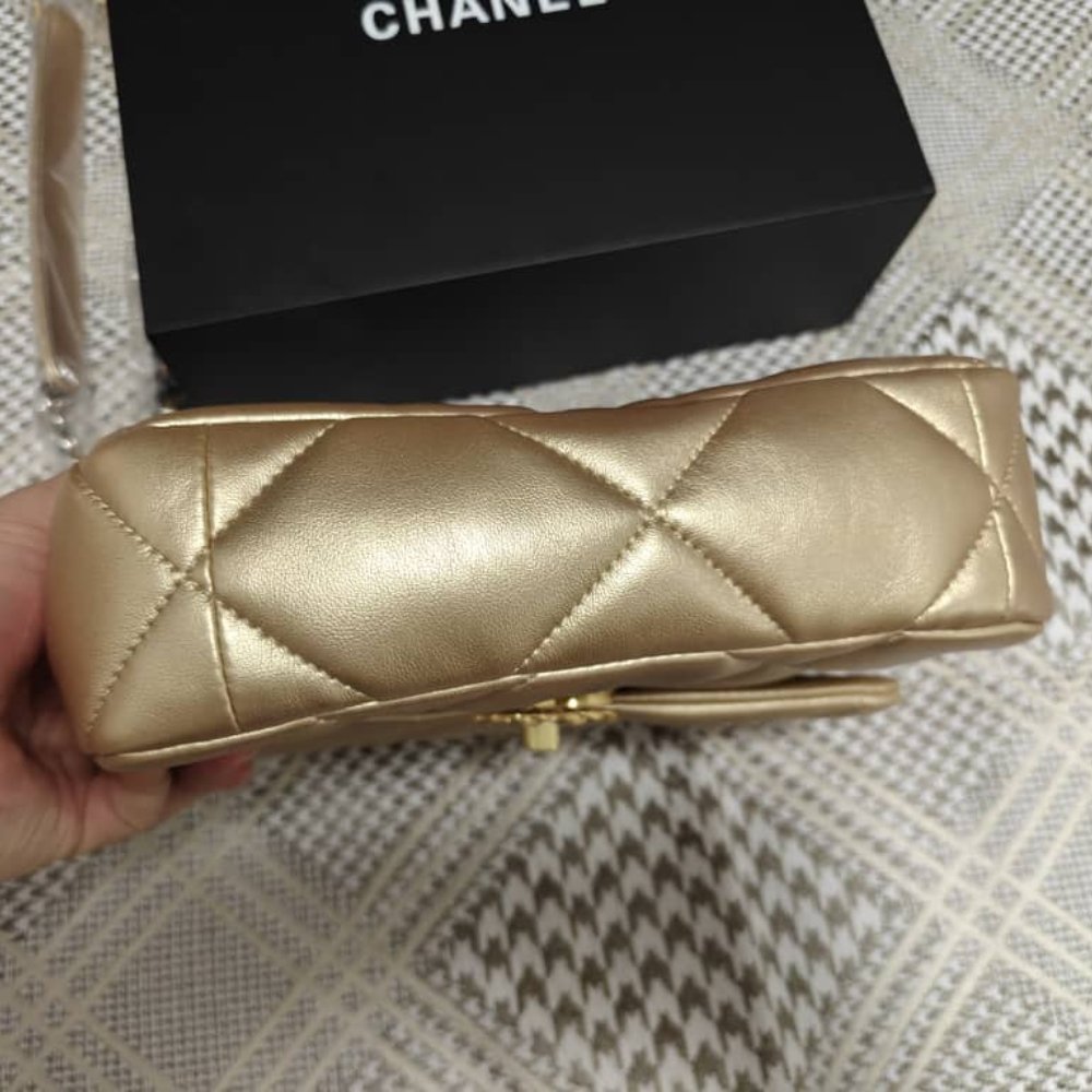 Ch**el 19 Handbag Metallic Gold And Silver Tone 26Cm As1160 B05457 Nc293