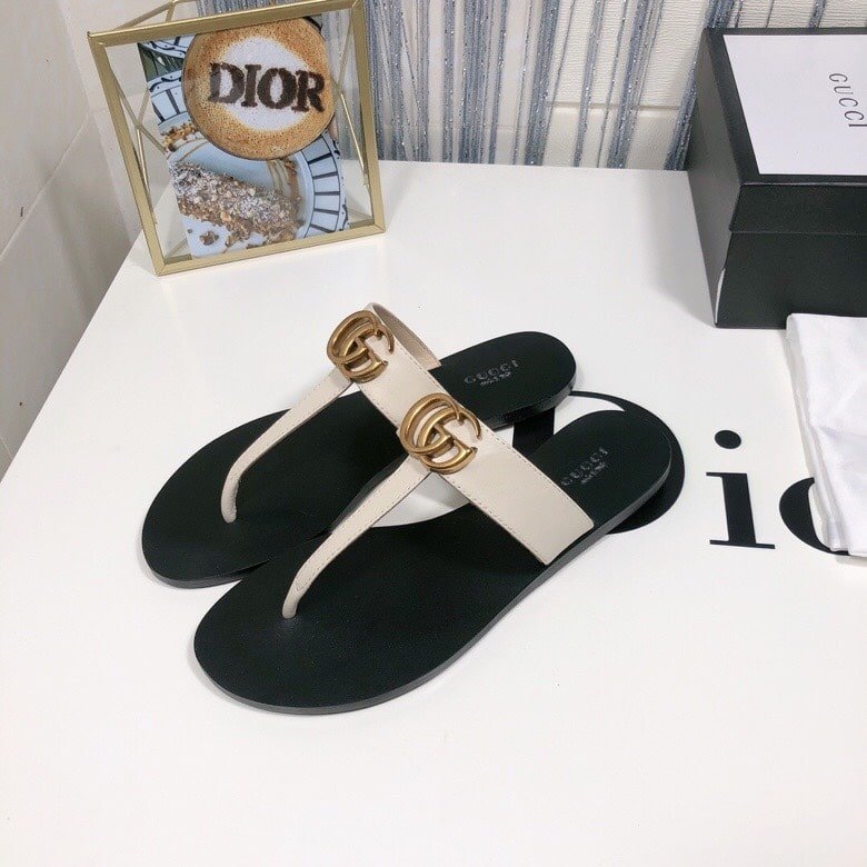 Gvc*1 Thong Sandals With Double G White Leather ‎497444 A3N00 9022