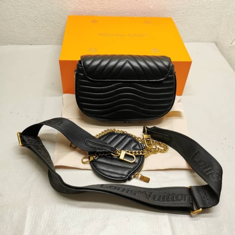L0vis Vvtt0n New Wave Multi Pochette Black 19Cm M56461