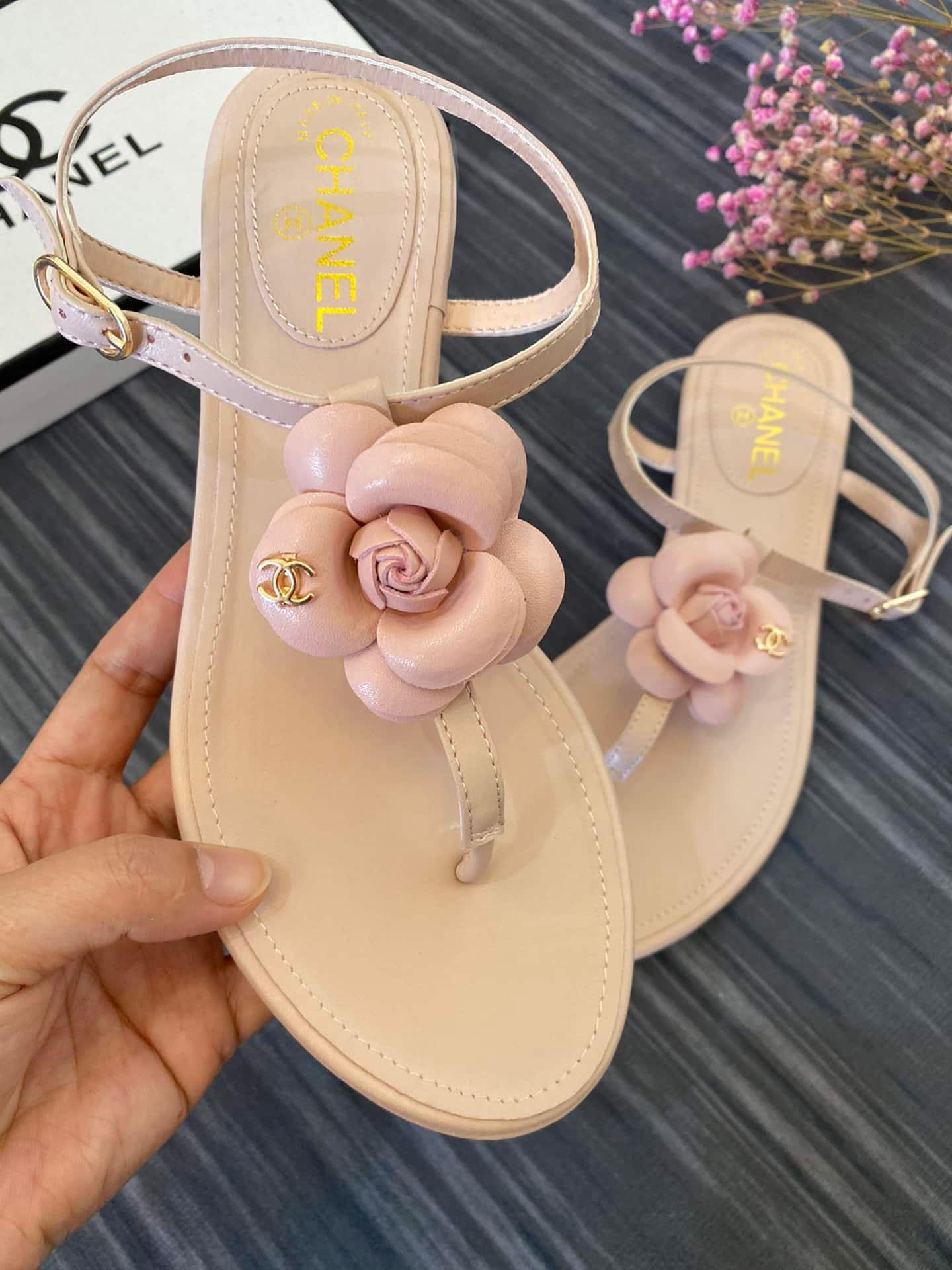 Ch**el Jelly Rubber Camellia Sandals Pink