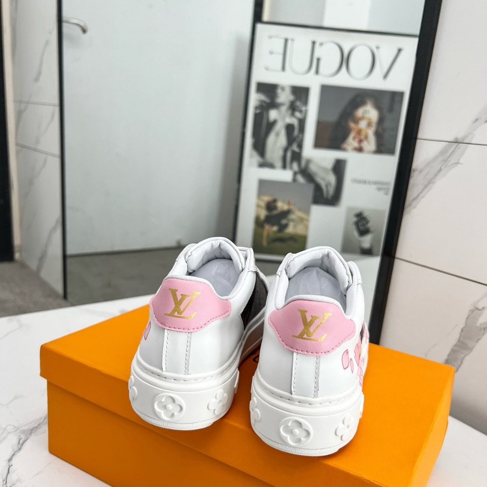 L0vis Vvtt0n X Takashi Murakami Time Out Sneaker White 1Agwol