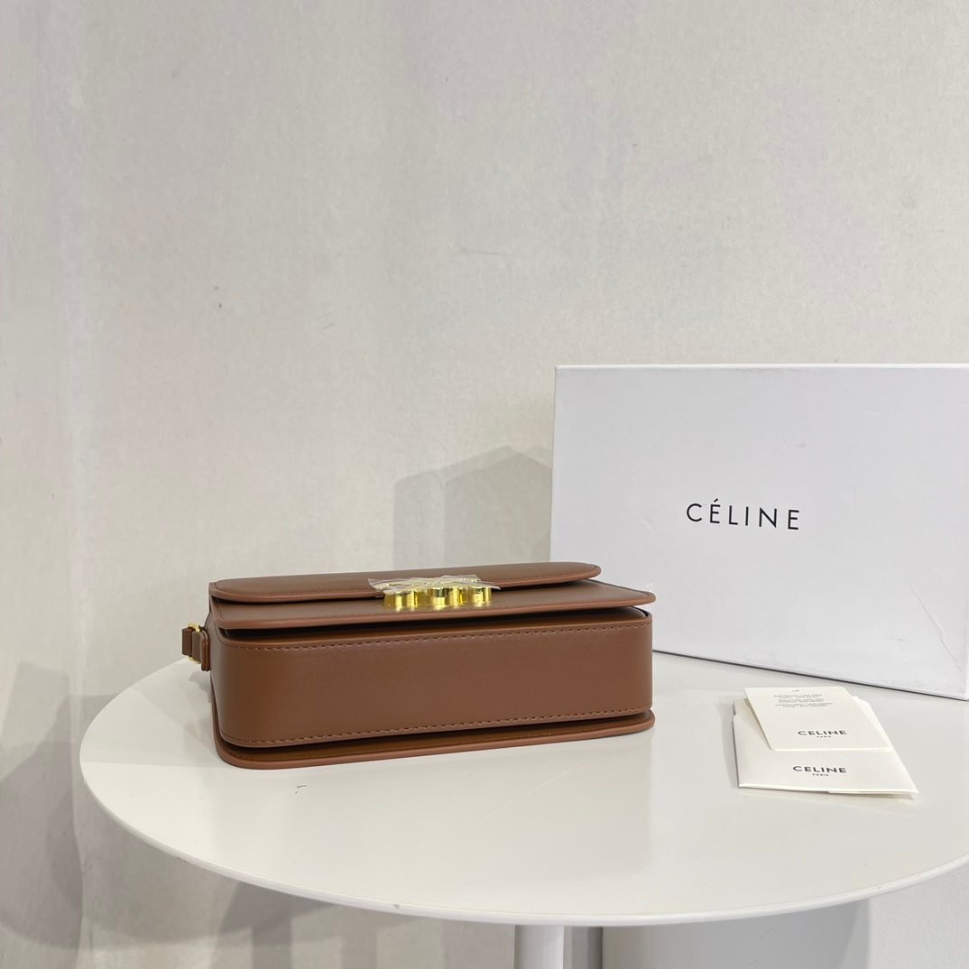 Ce1i*e Teen Triomphe Bag In Shiny Calfskin Brown 18Cm