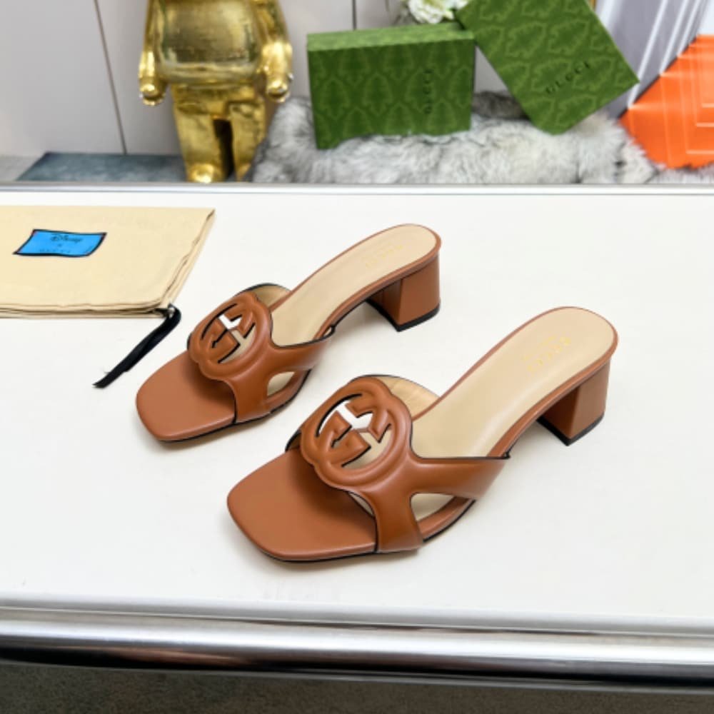 Gvc*1 Women’s Interlocking G Slide Sandal Brown 782413 Aaazg 2535