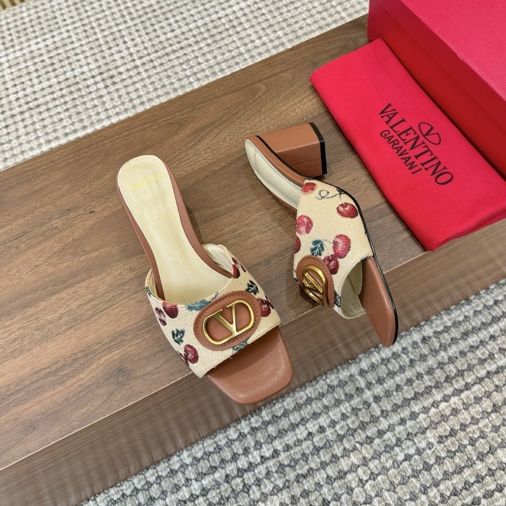 Va1e*ntin0 Vlogo Signature Cherryfic Slide Sandal Natural 6W0S0Mh7Nnx 32H
