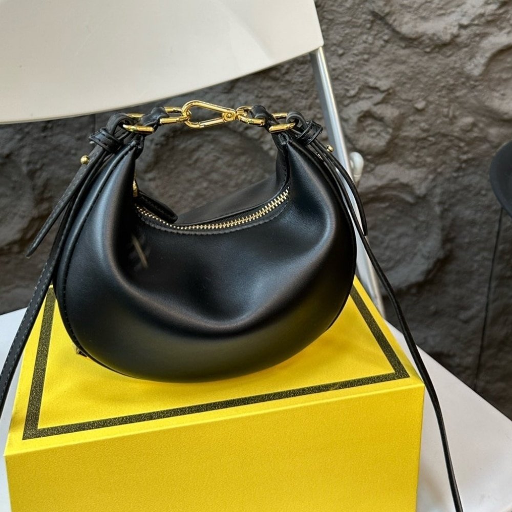 F**di F**digraphy Mini Leather Bag Black 20Cm 8BS081A5DYF1HEJ