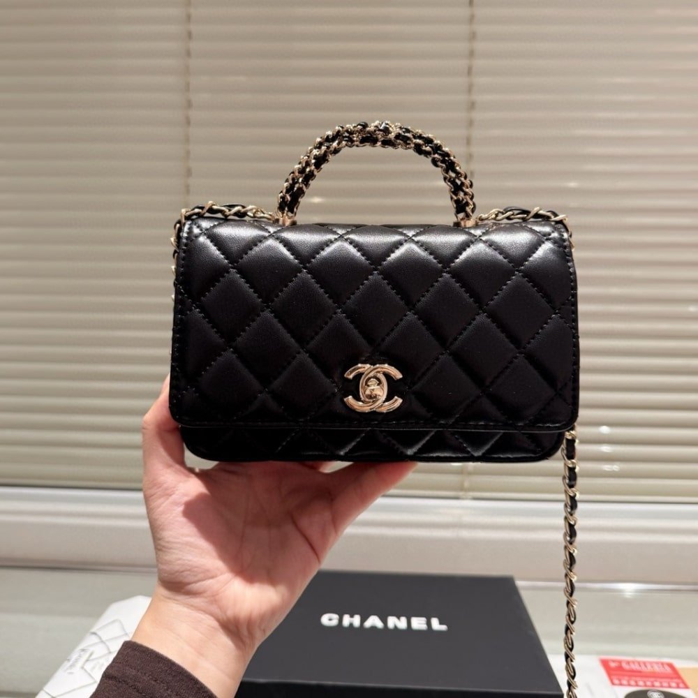 Ch**el Classic Mini Flap With Chain Handle Black 19Cm