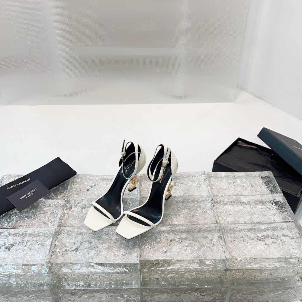 Sa1nt Lau*nt Opyum Sandals In White