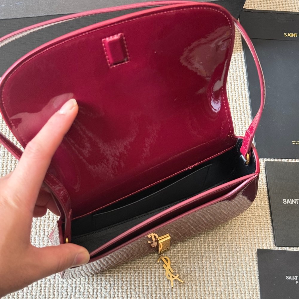 Sa1nt Lau*nt Mini Voltaire In Patent Leather Gloss Burgundy 21Cm 779642Aaex26290