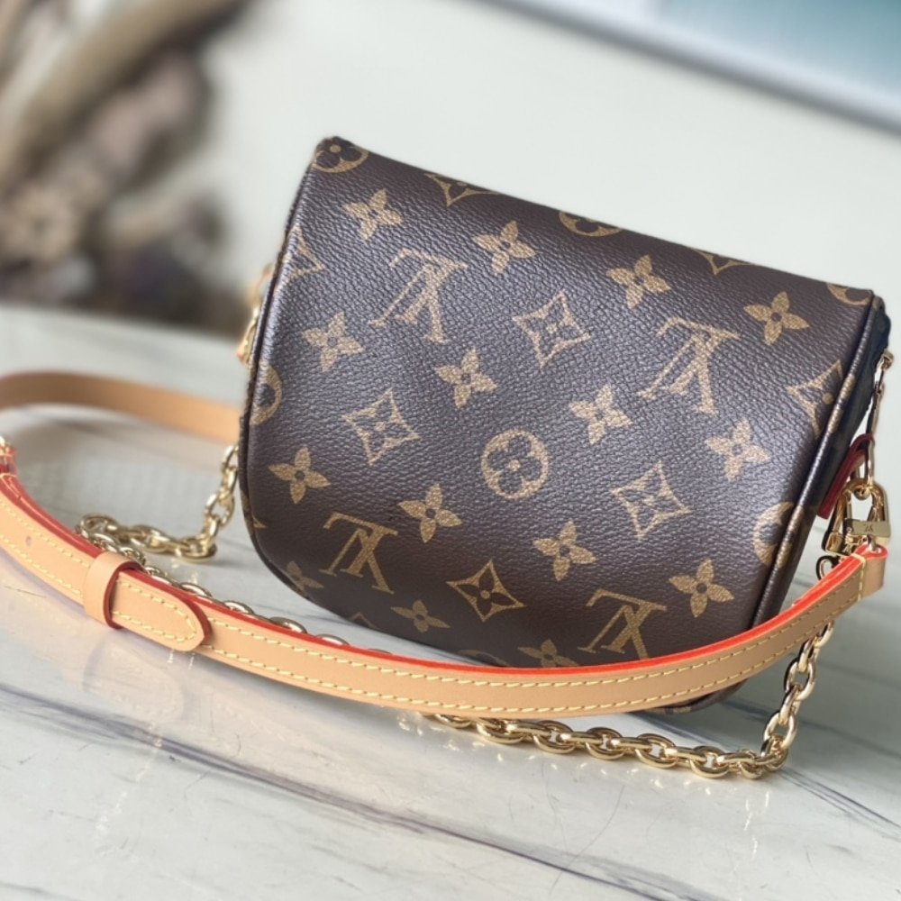 [S*per Vip 1:1] L0vis Vvtt0n Mini Bumbag Monogram Canvas 17Cm M82335