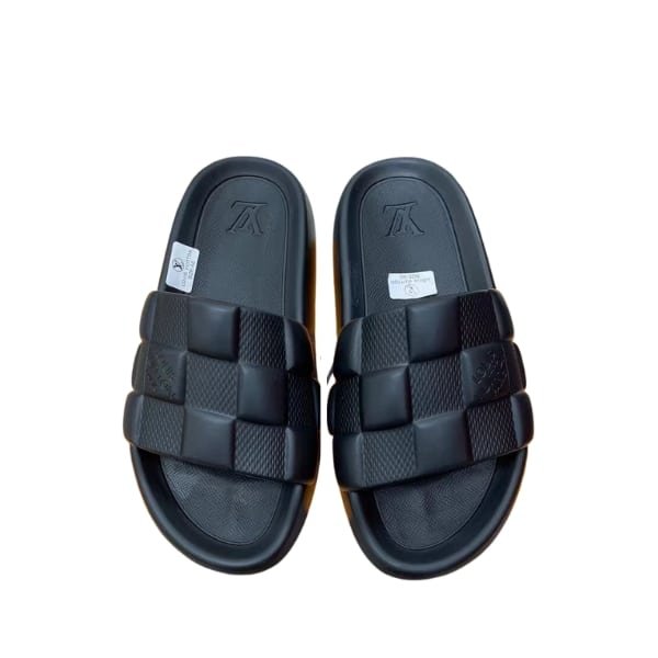 L0vis Vvtt0n Slide Black