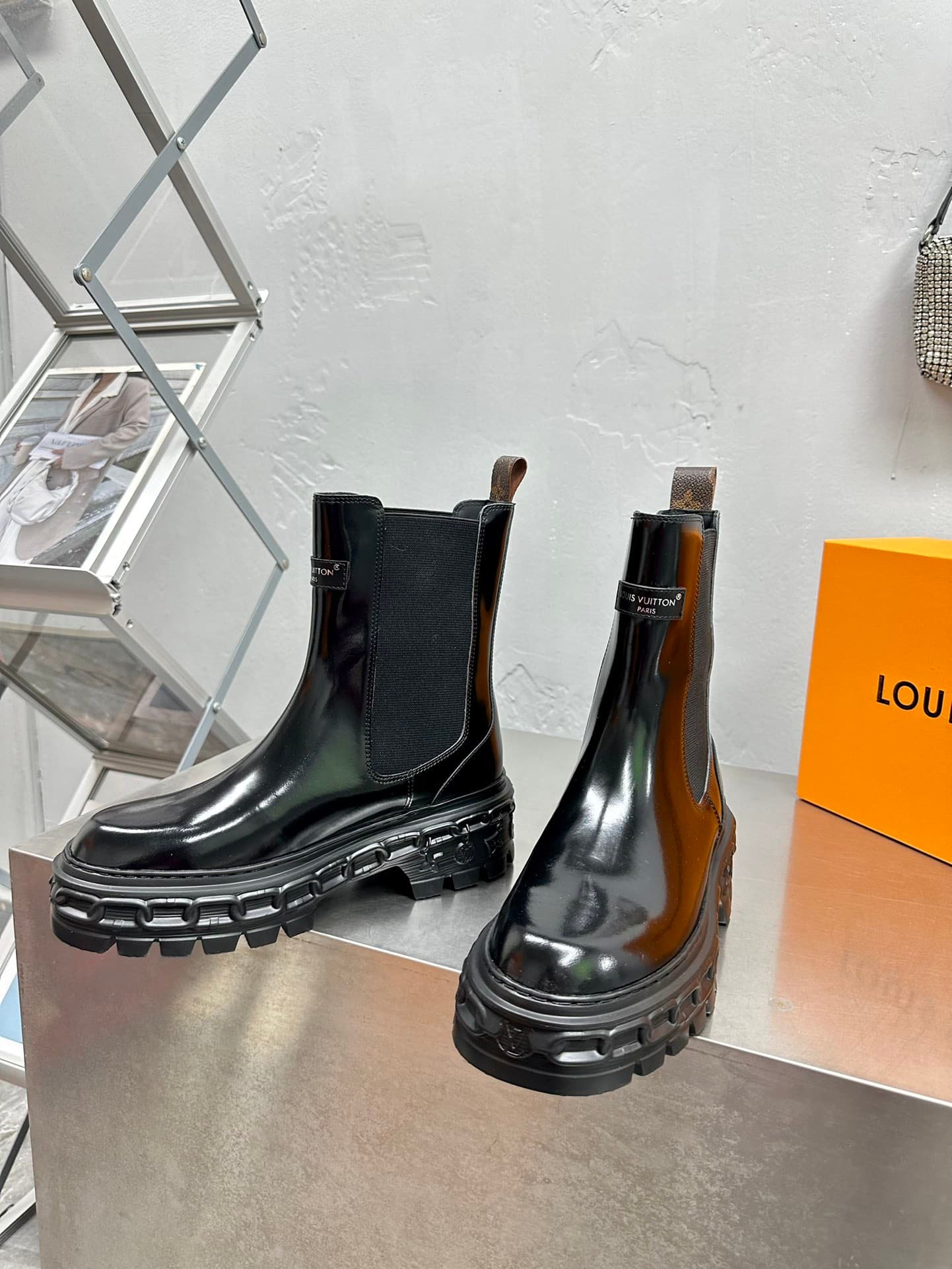 L0vis Vvtt0n Lv Record Chelsea Boot Black 1Ac7Yi