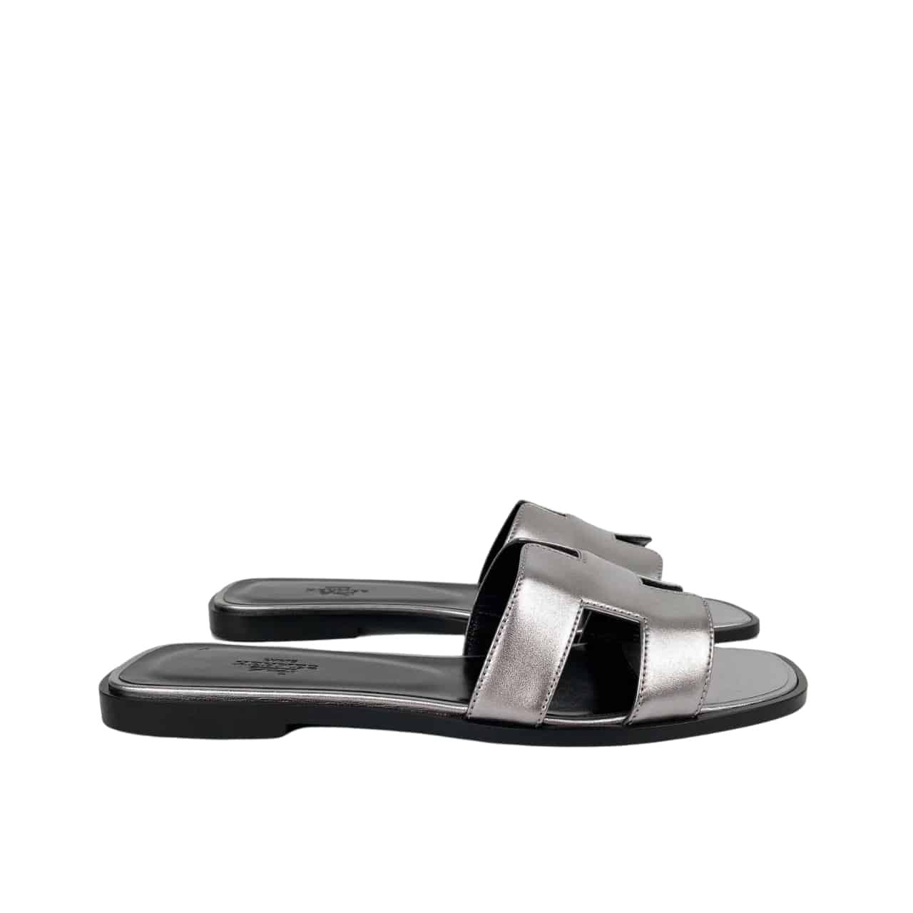 H**me5 Slippers Flat Oran Silver And Black H021056Z