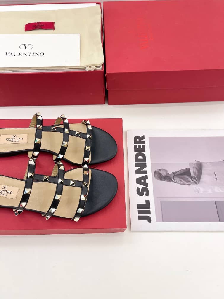 Va1e*ntin0 Garavani Rockstud Flat Slide Sandal Black 5W2S0C49Vod 0No