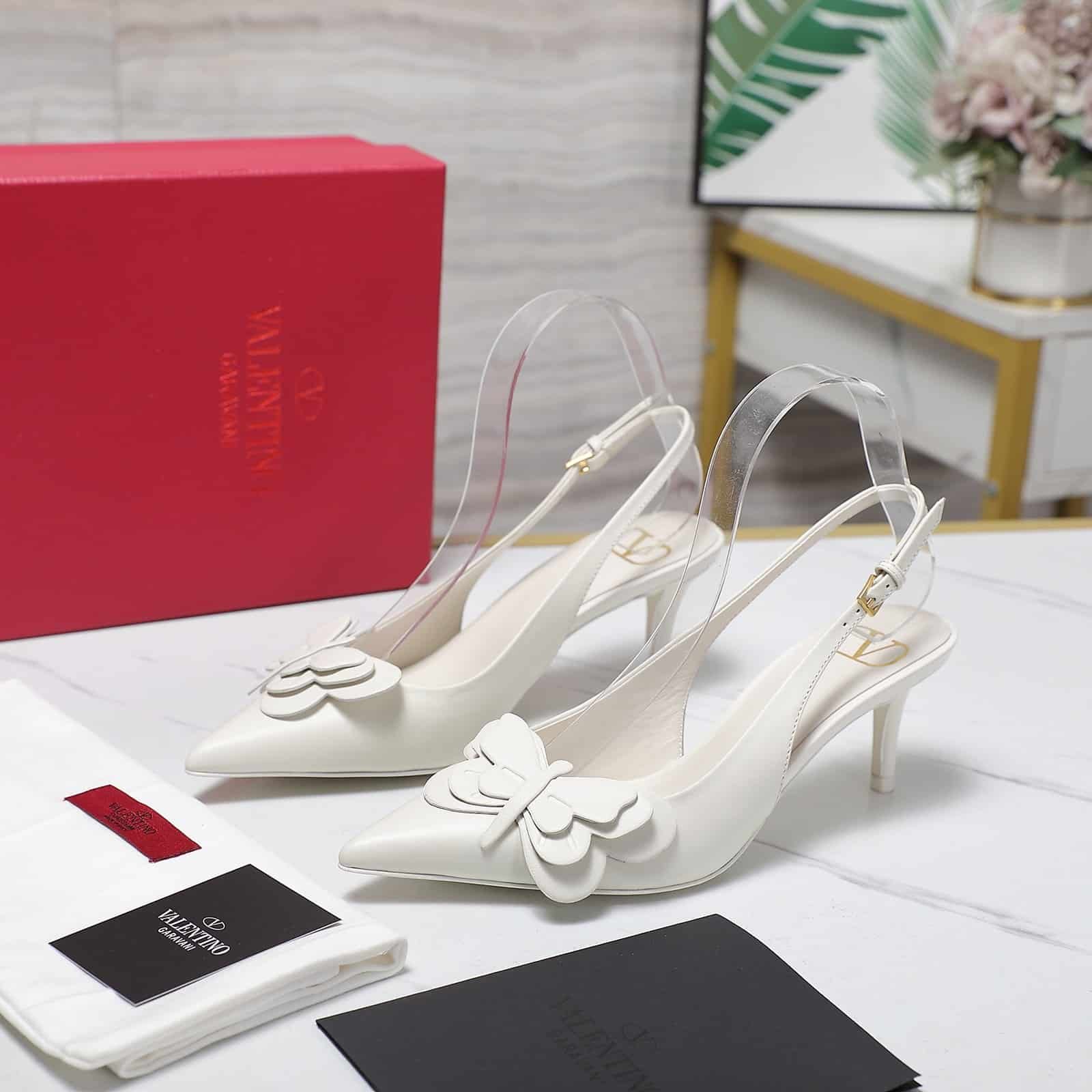 Va1e*ntin0 Garavani Papier Phalène Slingback Pumps White